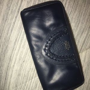 Vince Camuto Navy wallet